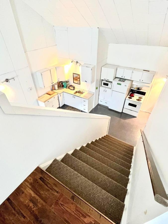 Les appartements du Vieil Édifice Metabetchouan Exterior foto
